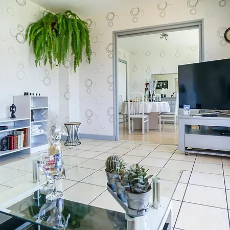Appartement - Av Mermoz - Proche Tous Commerces - 4/6 Pers Pau